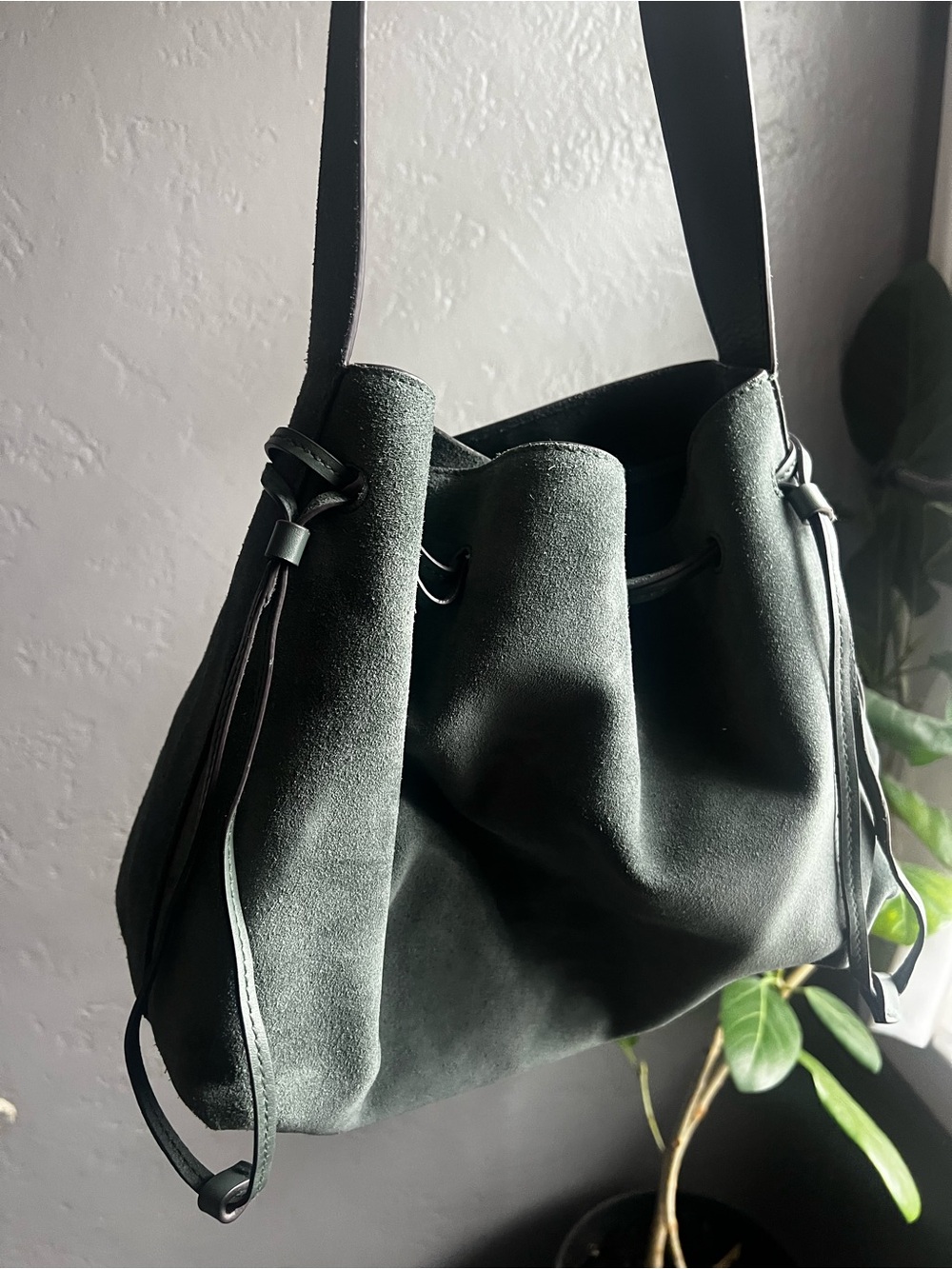 MADEWELL Suede Green Drawstring Shoulder Tote Bag - Picture 3 of 10